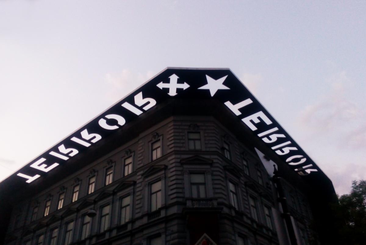 house of teror budapest hungary war